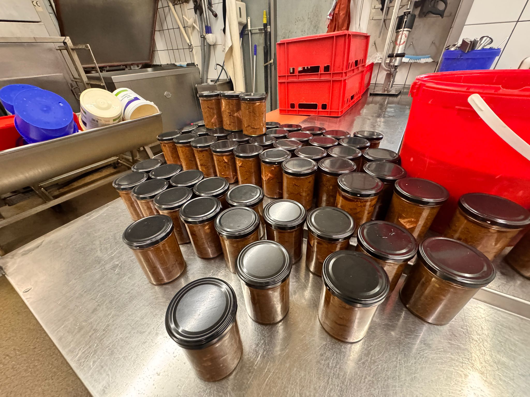Herstellung Spezialitaet im Glas